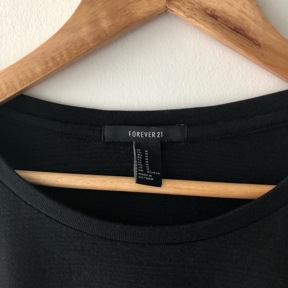 “I don’t need you, I have wifi” Long Sleeve Crop - Picture 4 of 4